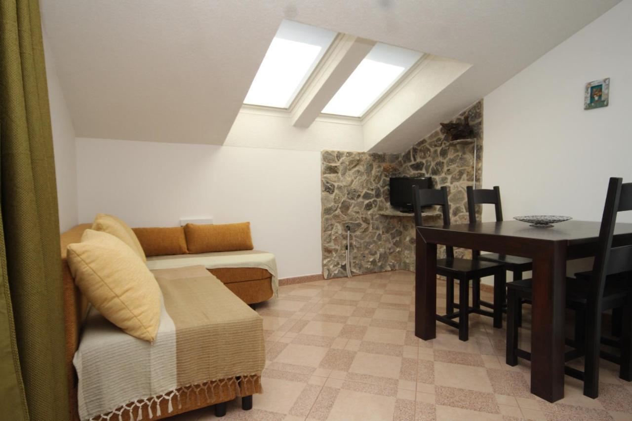 Seaside Secluded Apartments Cove Karkavac - Scedro, Hvar - 8801 Jelsa  Esterno foto